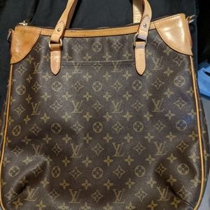 Louis Vuitton Odeom GM Crossbody bag